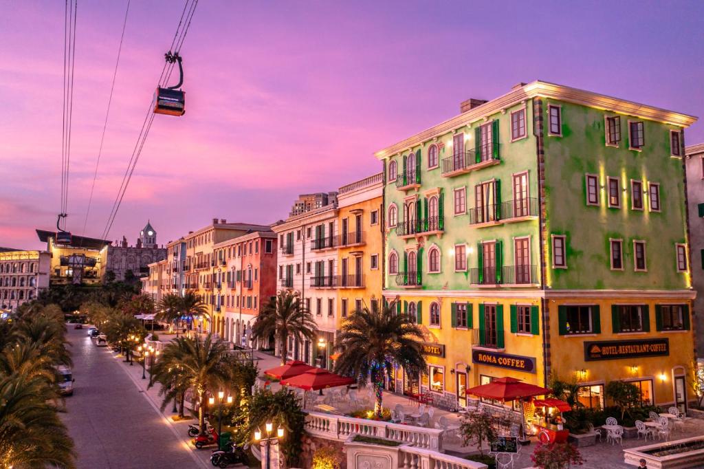 Roma Hotel Phu Quoc - Free Airport Shuttle & Sunset Town Tour, Phú Quốc  (updated prices 2025)