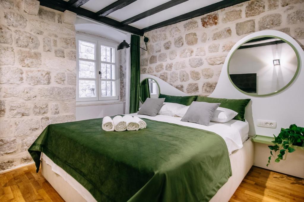 Postel nebo postele na pokoji v ubytování Ragusa Old Town Apartment 2