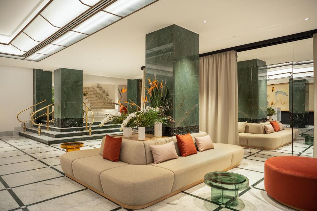 Almanac X Alcron Prague - Resim 13