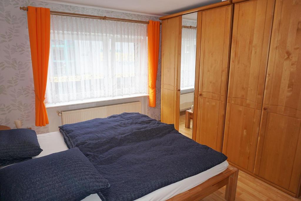 Ferienwohnung-Daaden - Three-Bedroom Apartment