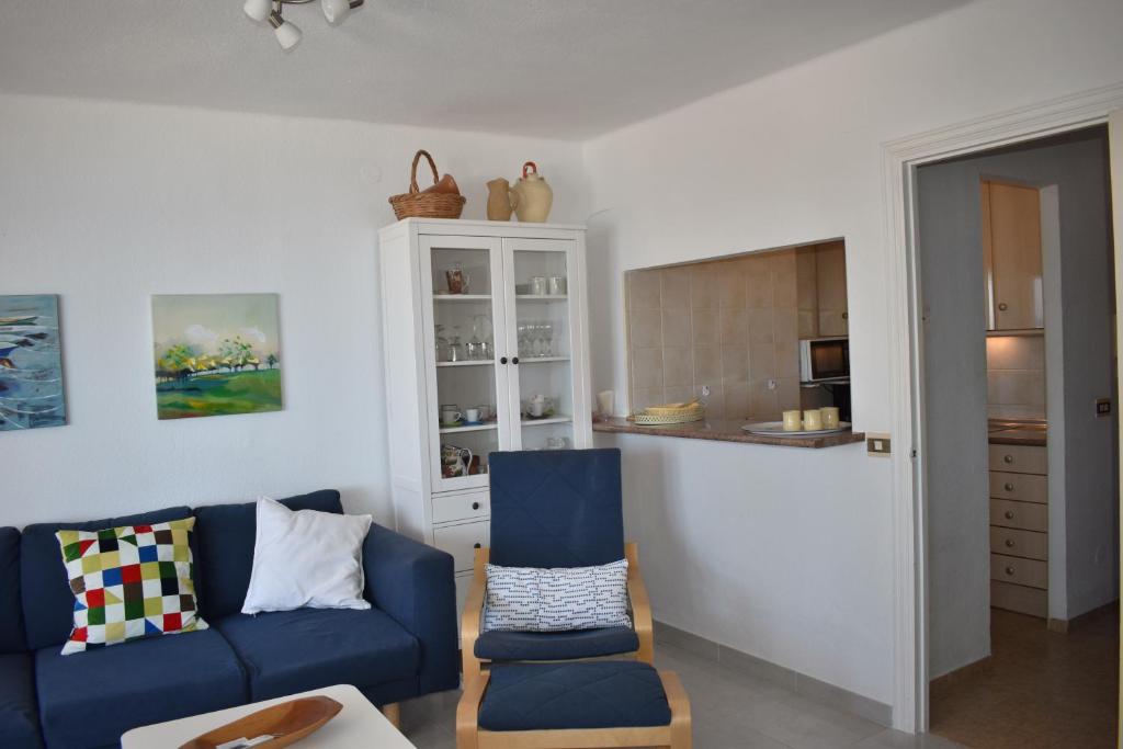 Zdjęcie z galerii obiektu Fantastic studio - beachfront w mieście Torrox
