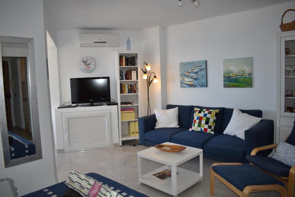 Zdjęcie z galerii obiektu Fantastic studio - beachfront w mieście Torrox