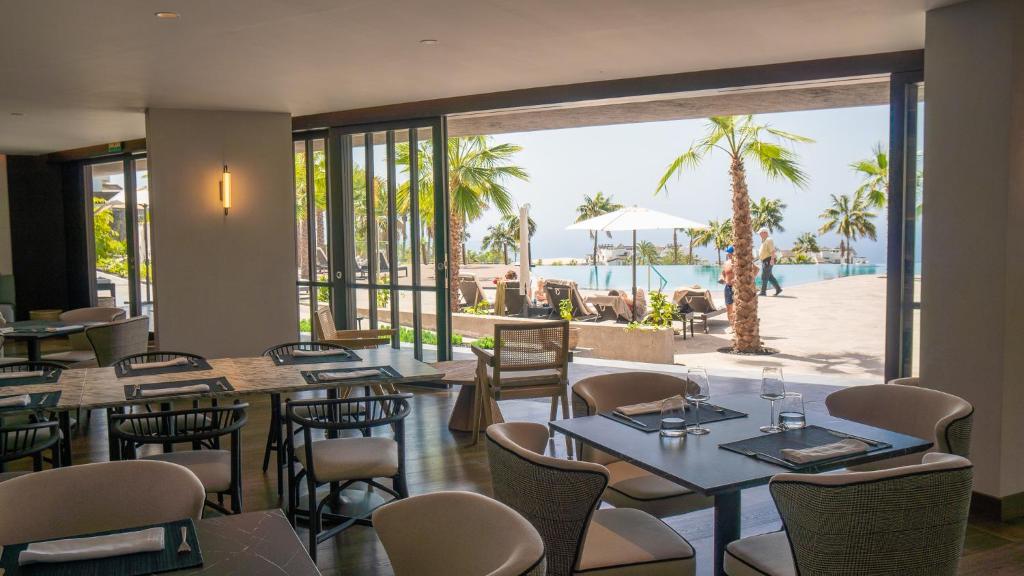 Restaurace v ubytování Los Jardines de Abama Suites