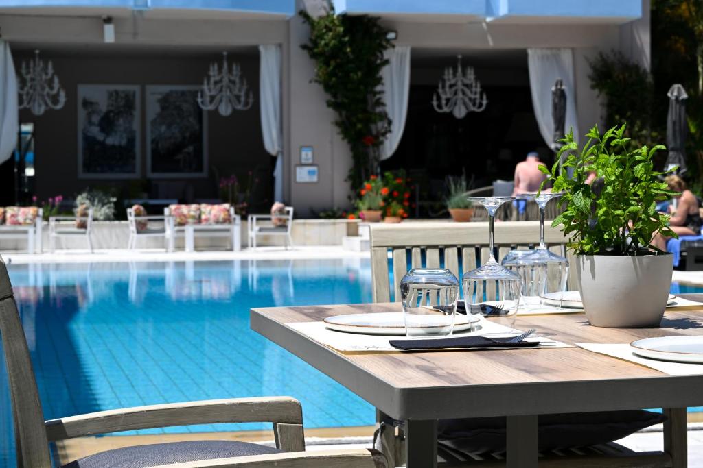 Bazén v ubytování La Piscine Art Hotel, Philian Hotels and Resorts nebo v jeho okolí