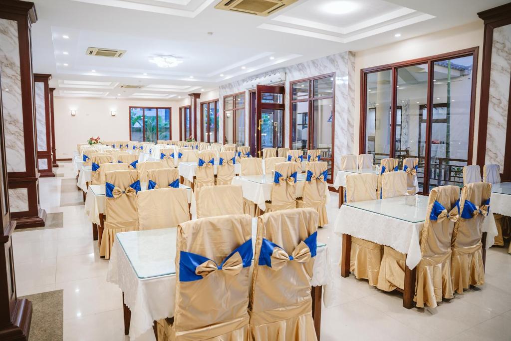 Restaurace v ubytování 东都明月酒店Dong Do Minh Nguyet