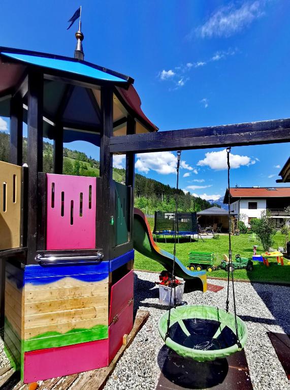 Vonkajšia záhrada v ubytovaní Haus DiRol
