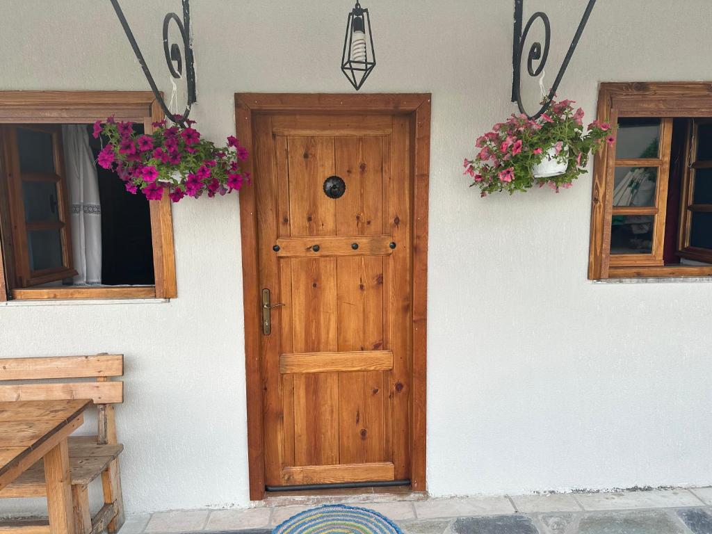 Fotografie z fotogalerie ubytování Guesthouse Mele v destinaci Gjirokastër