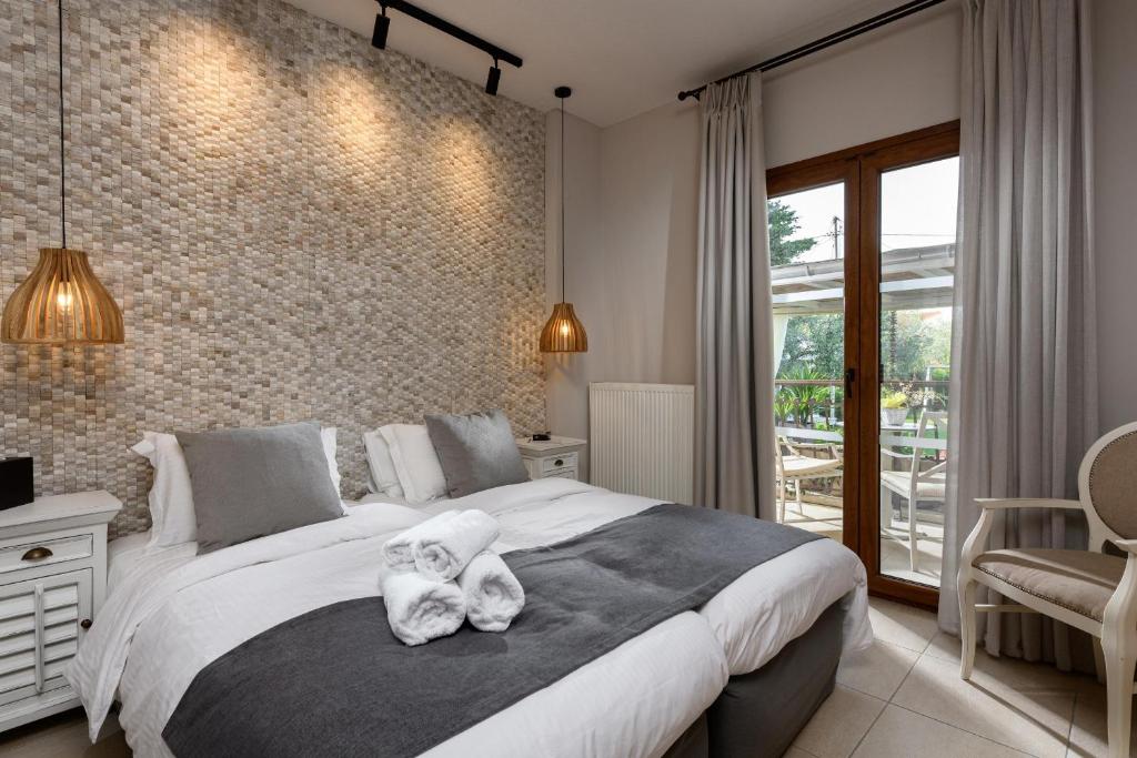 Nikoleta Hotel and Villas - 3