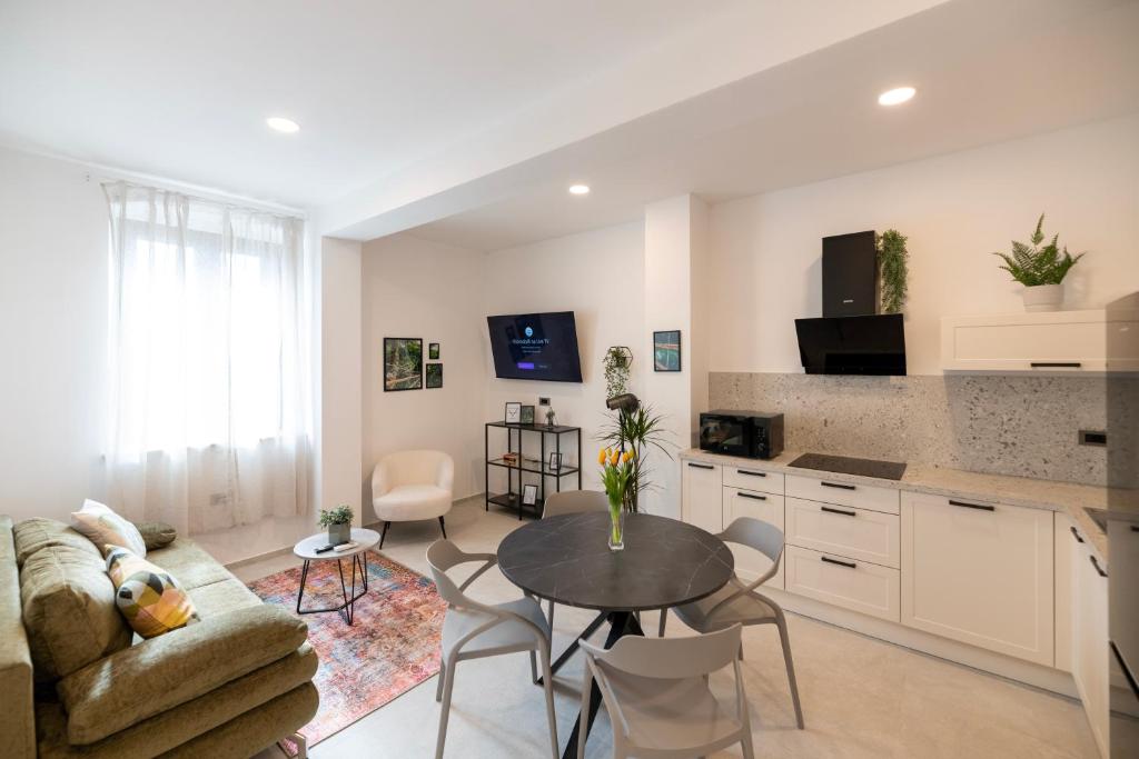 TV a/nebo společenská místnost v ubytování 4 ELEMENTS - Luxury Family Apartments