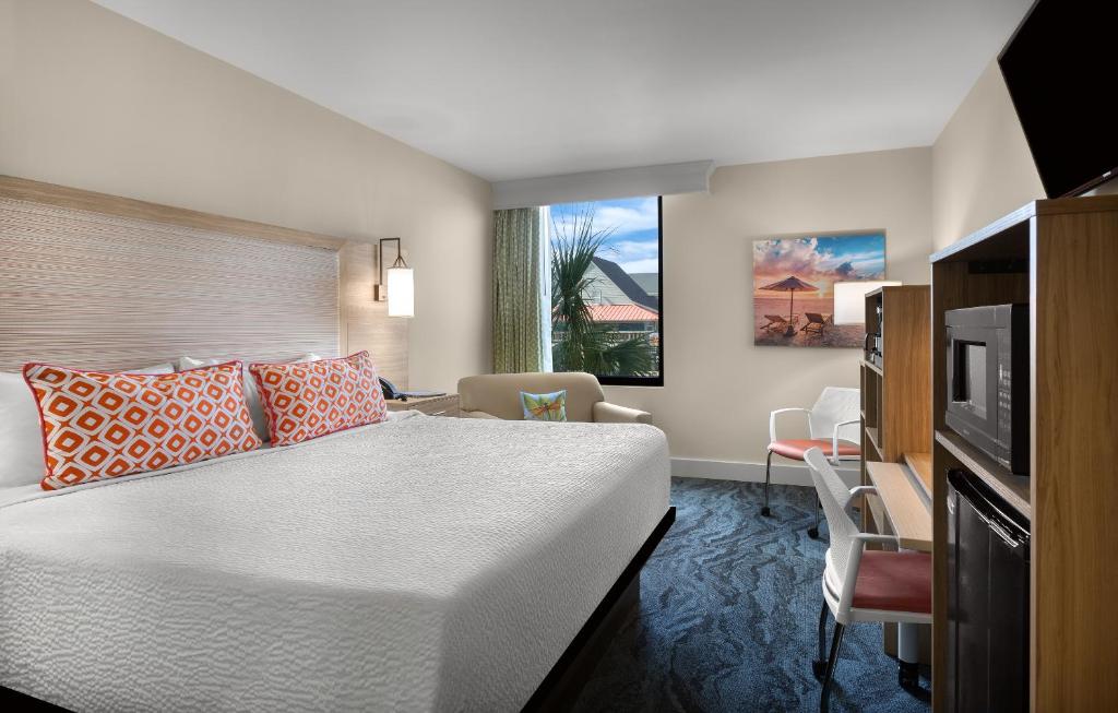 Katil atau katil-katil dalam bilik di Surfside Beach Oceanfront Hotel