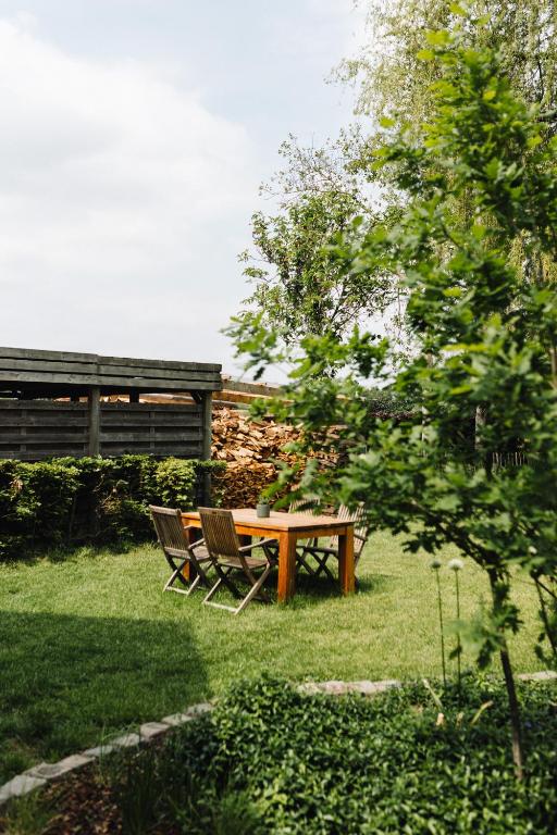 Zahrada ubytování Bijgebouw hoeve in landelijke omgeving