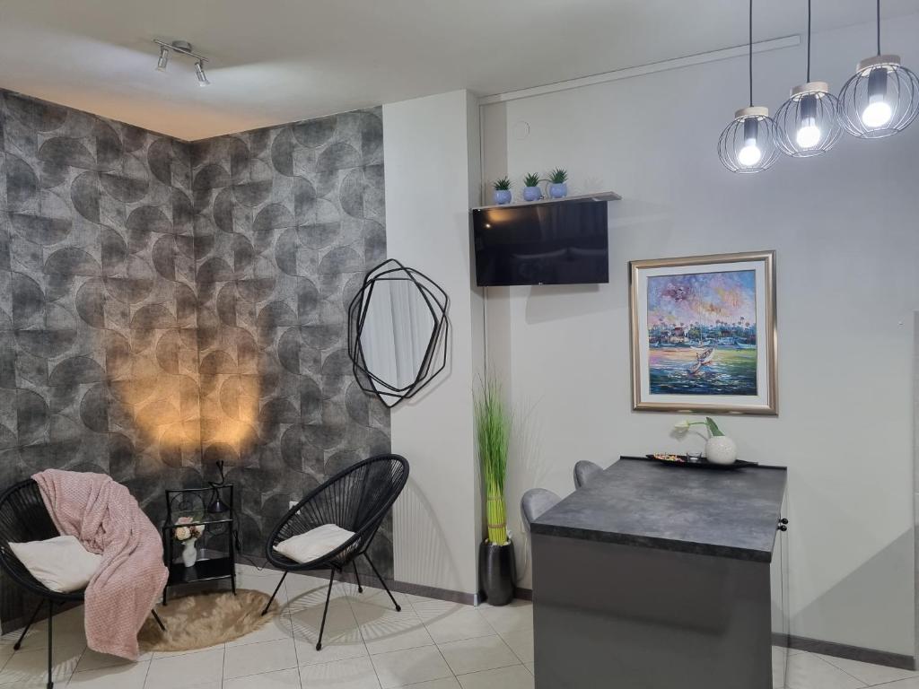 OnlyStudio with free parking - 11