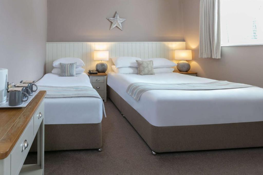 George Hotel, BW Signature Collection - Resim 21