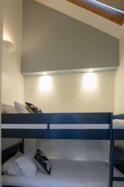 George Hotel, BW Signature Collection - Resim 22