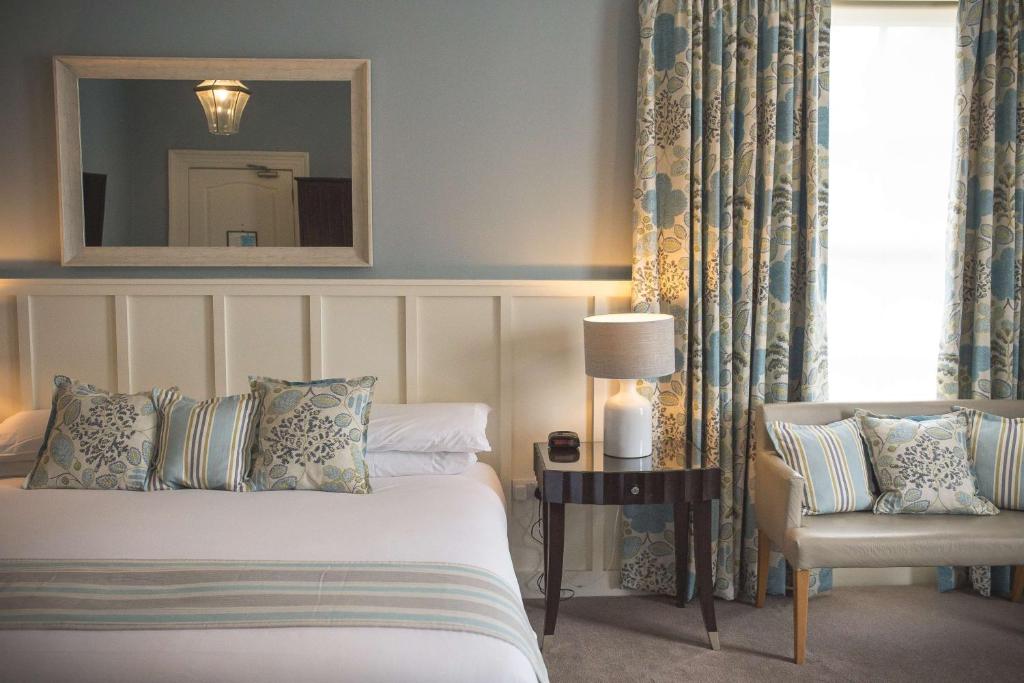 George Hotel, BW Signature Collection - Resim 26