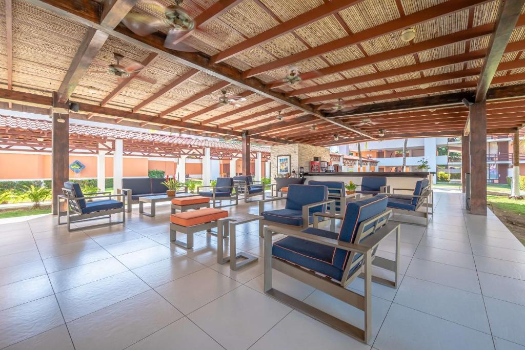 Posezení v ubytování Best Western Jaco Beach All Inclusive Resort
