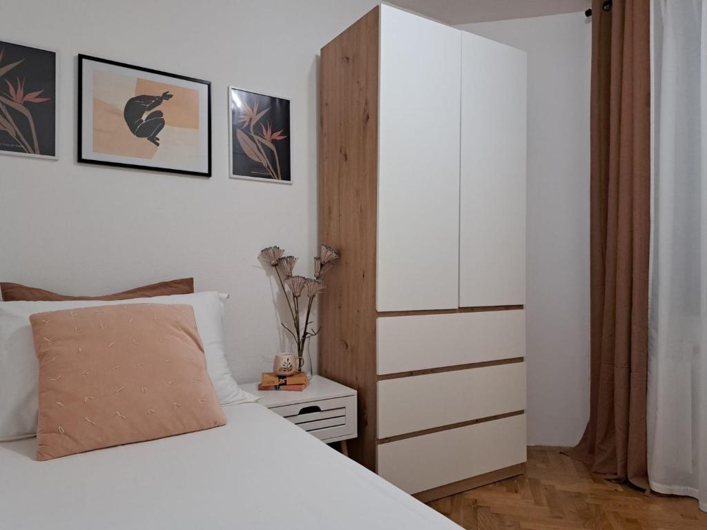 Posteľ alebo postele v izbe v ubytovaní Ocean apartman