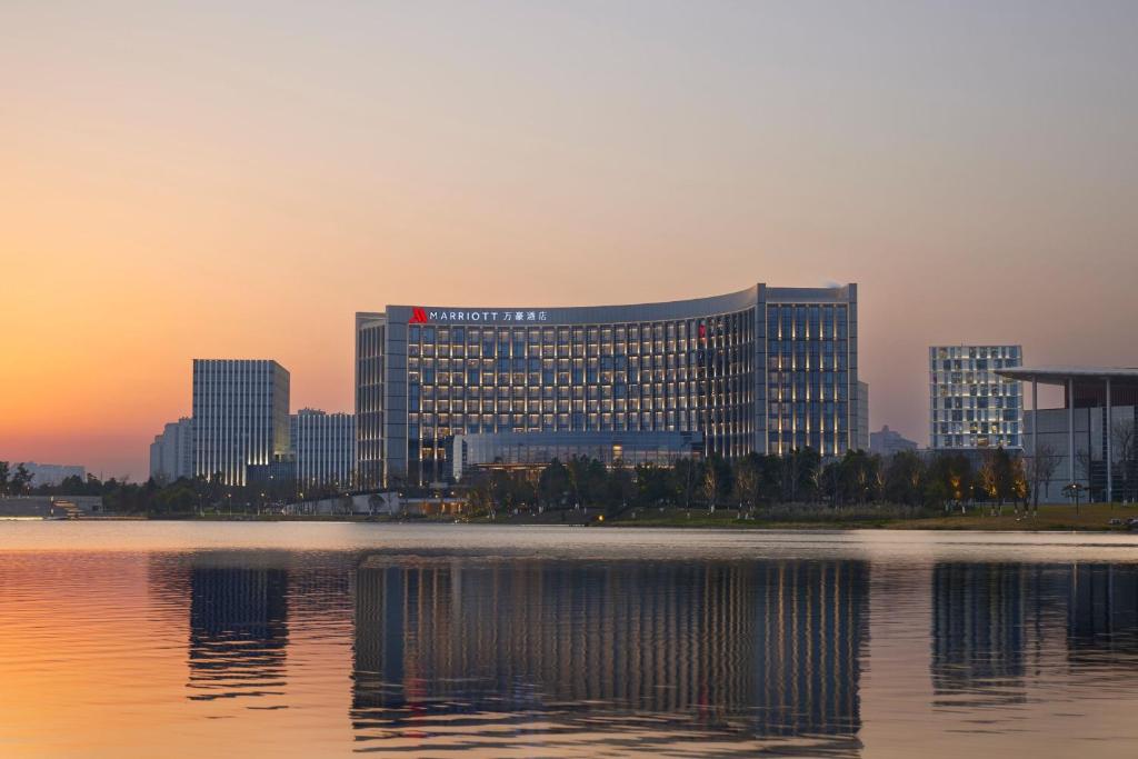 Nantong Marriott Hotel - Housity