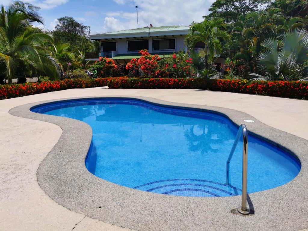Πισίνα στο ή κοντά στο Villa Familiar 7 Quepos Manuel Antonio
