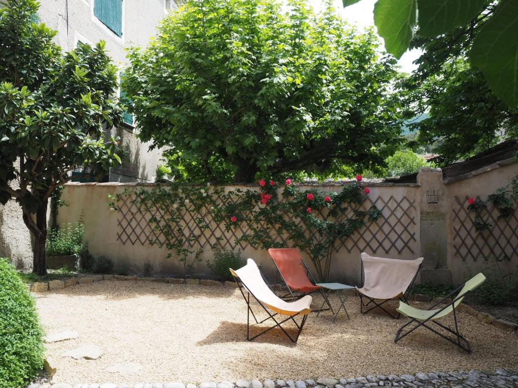Zdjęcie z galerii obiektu Charming Provençal holiday home with garden w mieście Mollans-sur-Ouvèze