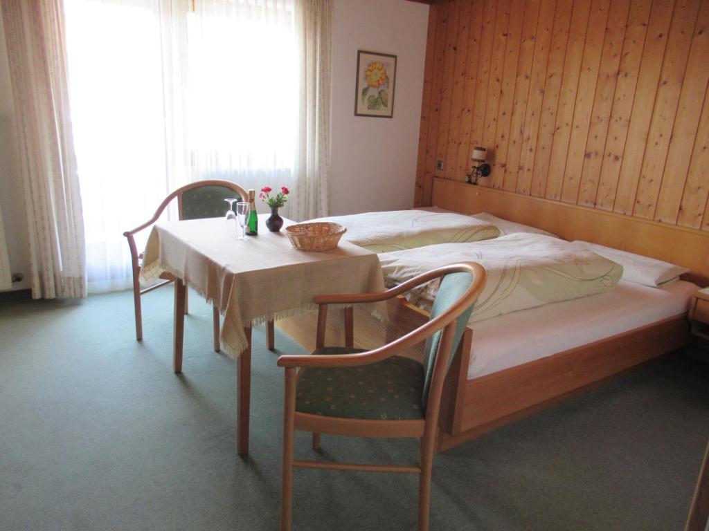 Postel nebo postele na pokoji v ubytování Haus Elfriede