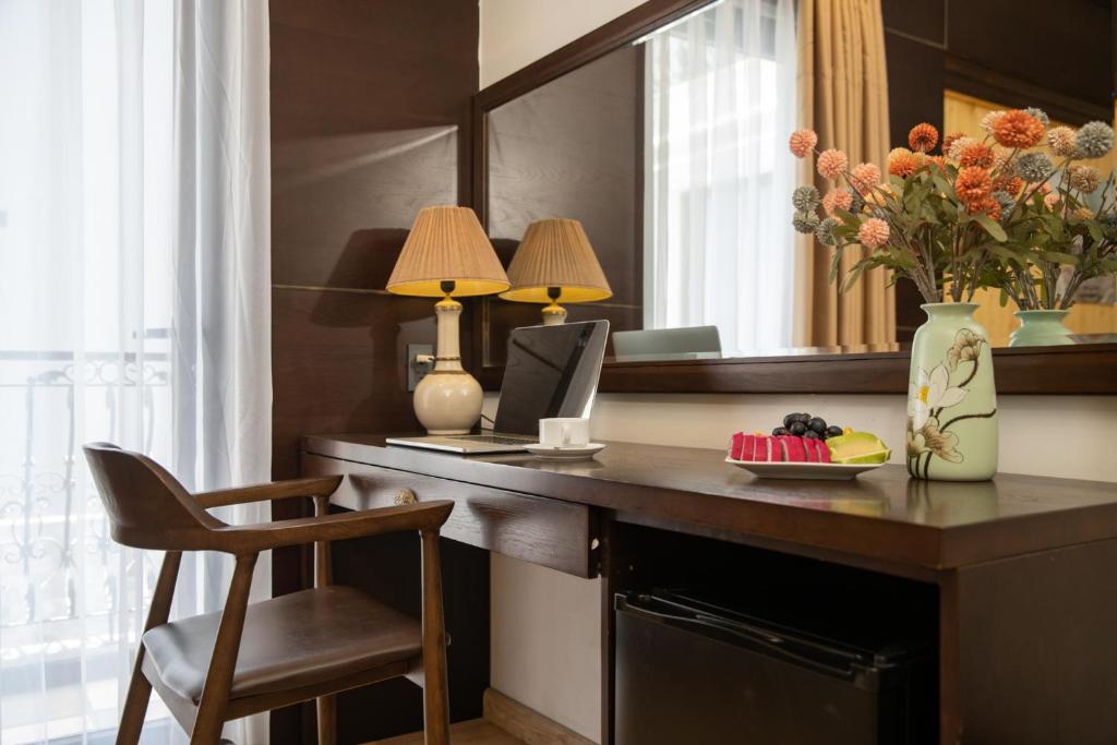 Suite có giường cỡ King với ban công
