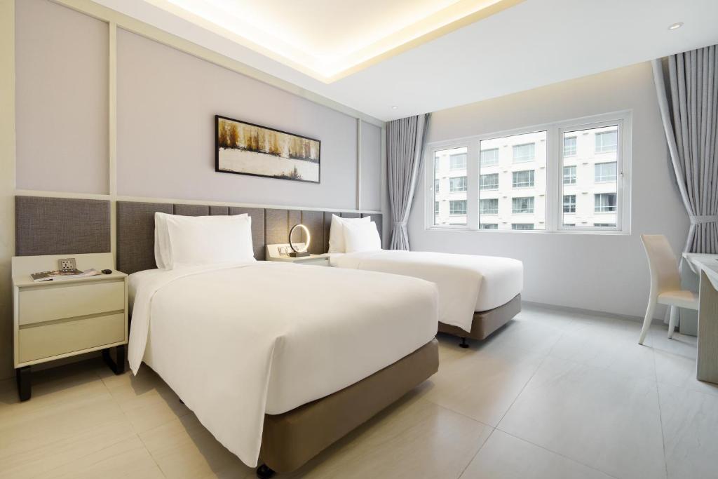 Premier Executive Twin - Complimentary Daily Afternoon Tea & Welcome Minibar