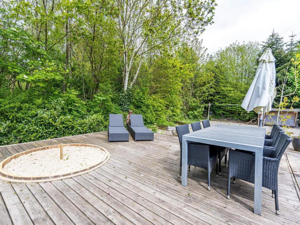 Zahrada ubytování Holiday home Oksbøl LXXIII