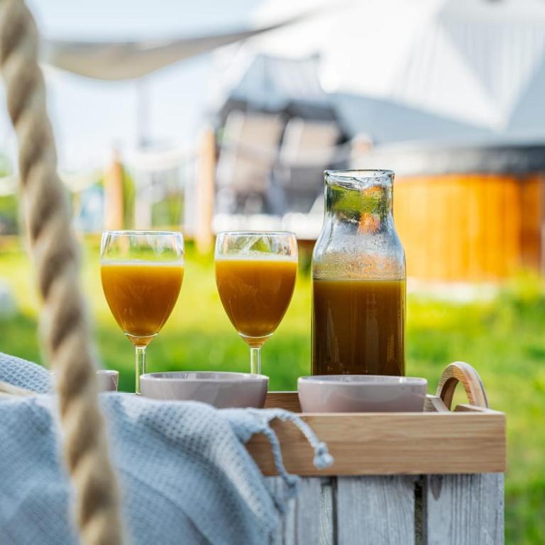Nápoje v ubytování Glamping Kaszuby