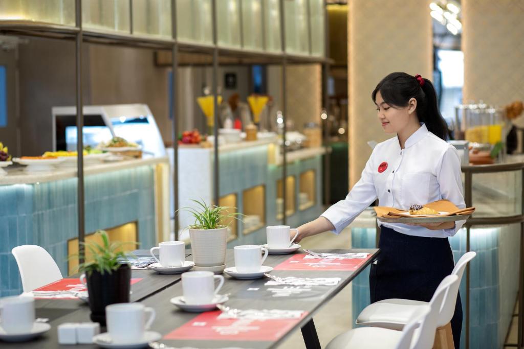 ibis Palembang Sanggar photo