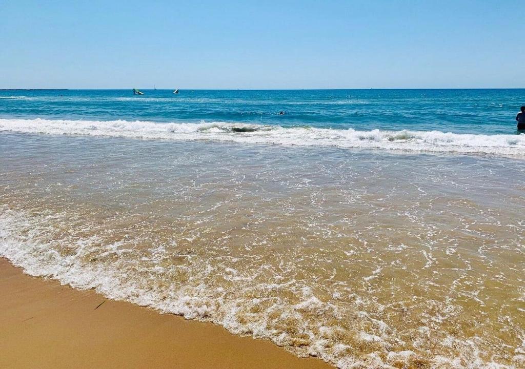 Fotografia z galérie ubytovania Amplio piso para 6 personas v destinácii Cambrils