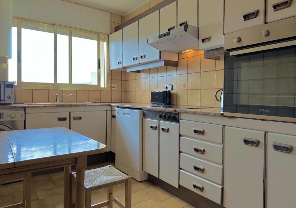 Fotografia z galérie ubytovania Amplio piso para 6 personas v destinácii Cambrils