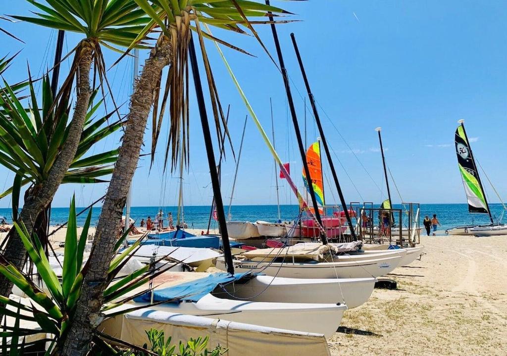 Fotografia z galérie ubytovania Amplio piso para 6 personas v destinácii Cambrils