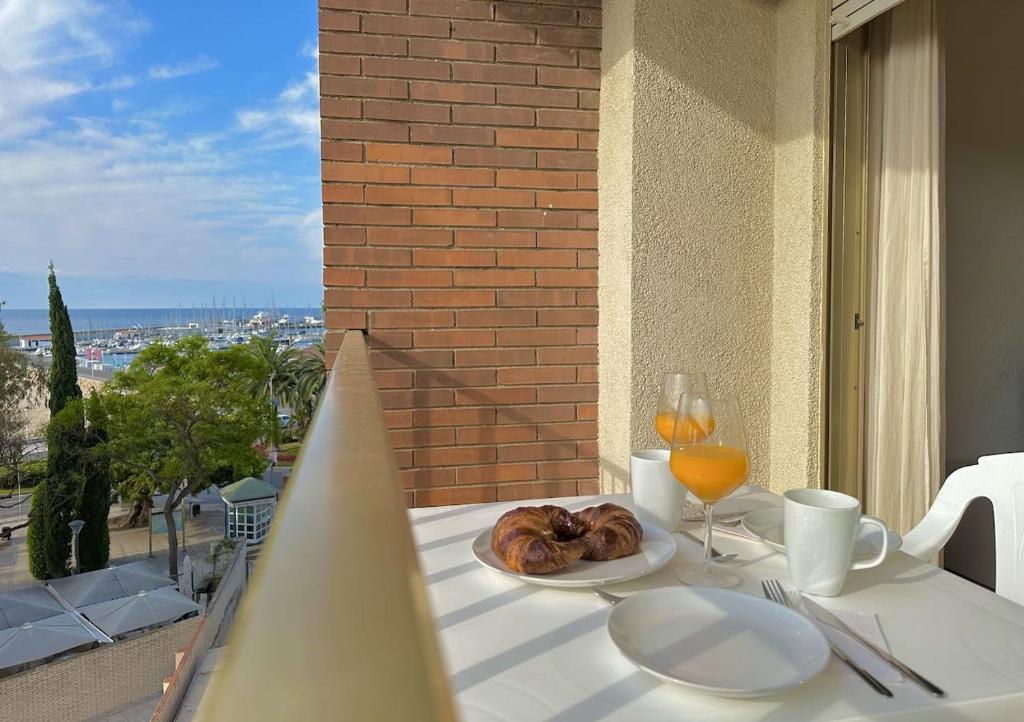 Fotografia z galérie ubytovania Amplio piso para 6 personas v destinácii Cambrils