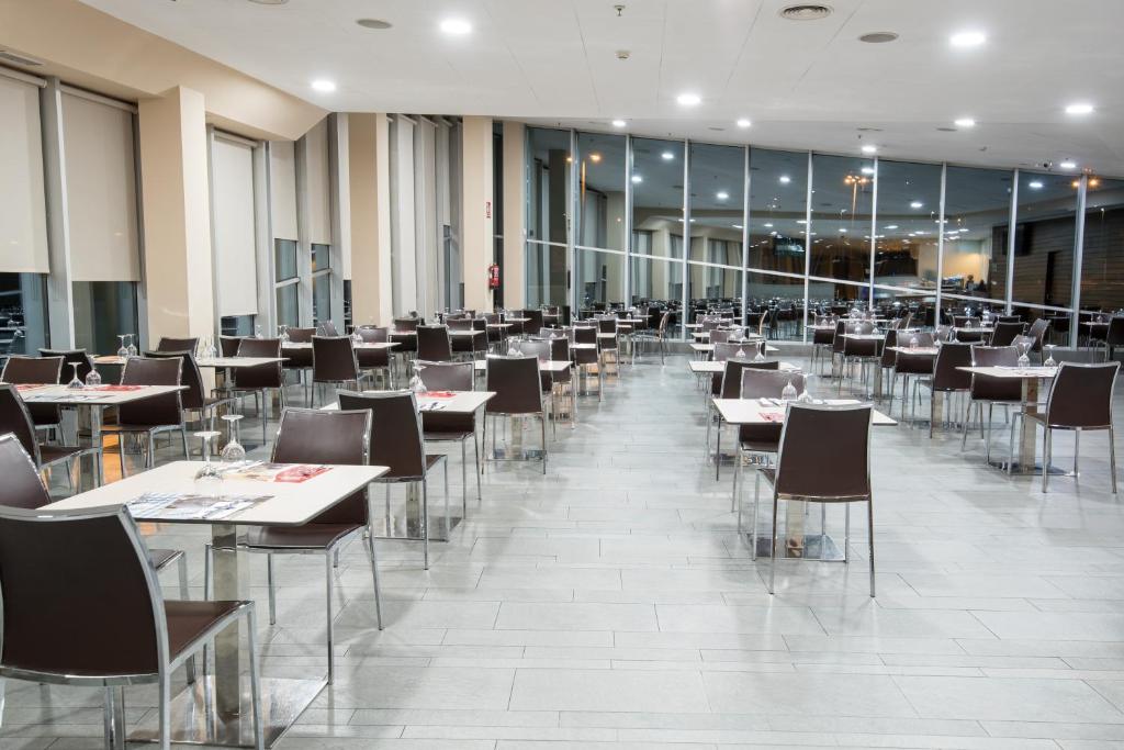 ARVA Abad San Antonio, León – Updated 2023 Prices