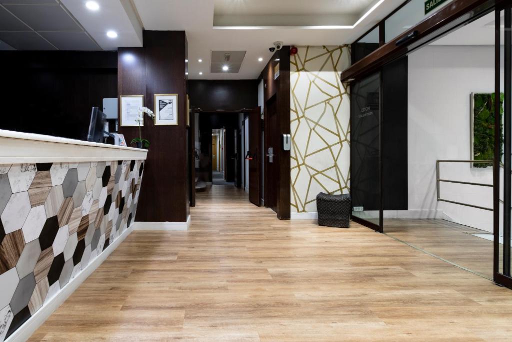 Petit Palace Cliper-Gran Vía - Resim 17