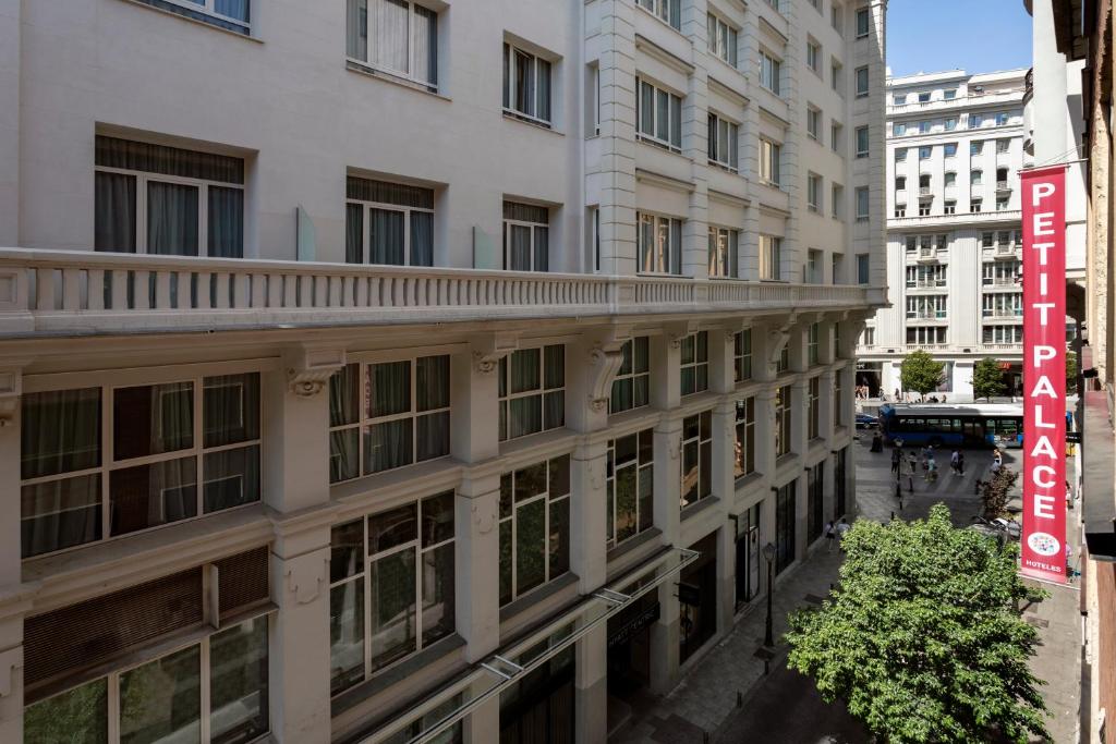 Petit Palace Cliper-Gran Vía - Resim 31