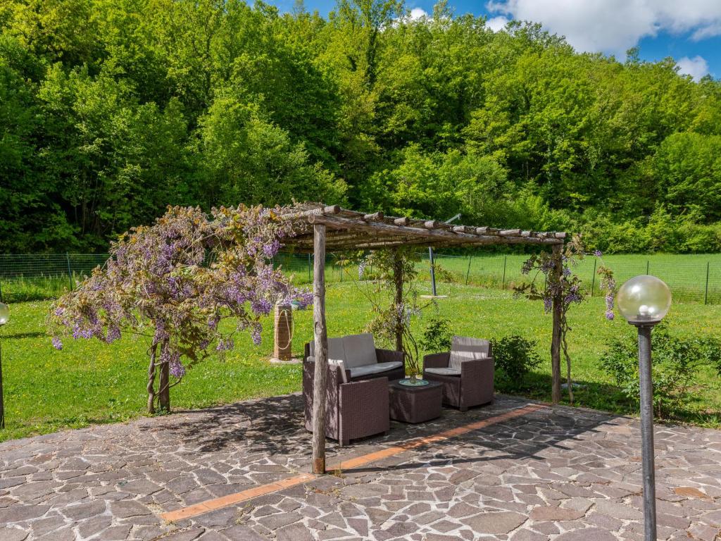 Vonkajšia záhrada v ubytovaní Holiday Home Dilia by Interhome