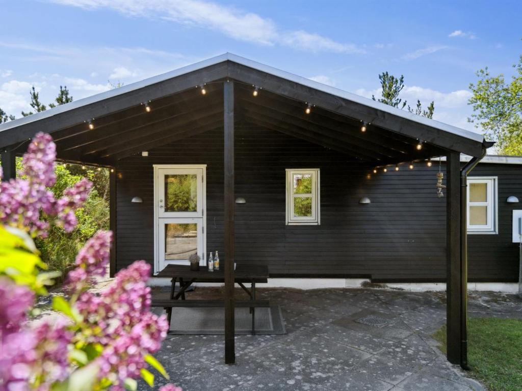 Zahrada ubytování Holiday Home Olof - 100m from the sea by Interhome