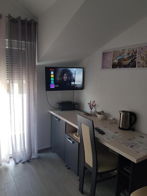 Gabi Rooms & Studio Apartment - 8