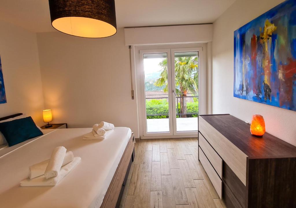 Suite Apartment with a view and free parking - Resim 2