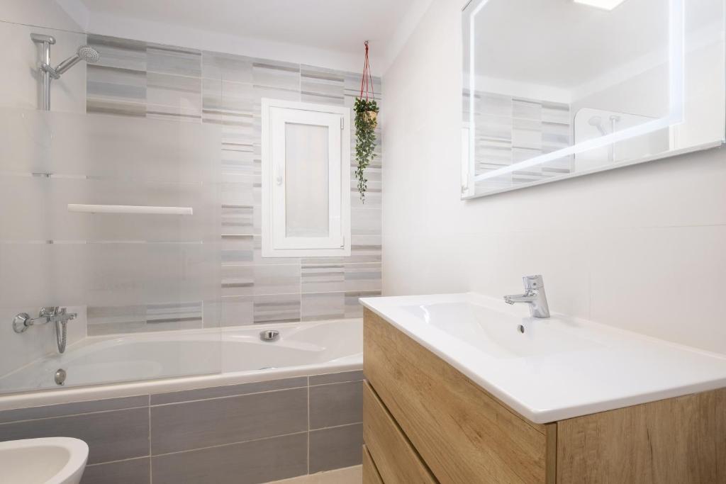 Koupelna v ubytování Villa Can Odile By SunVillas Mallorca