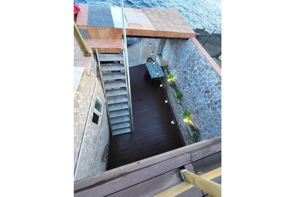 Balkón alebo terasa v ubytovaní Casa encima del Mar, parquing, 4 patios, idilico