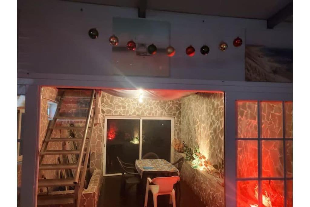 Fotografia z galérie ubytovania Casa encima del Mar, parquing, 4 patios, idilico v destinácii El Escobonal