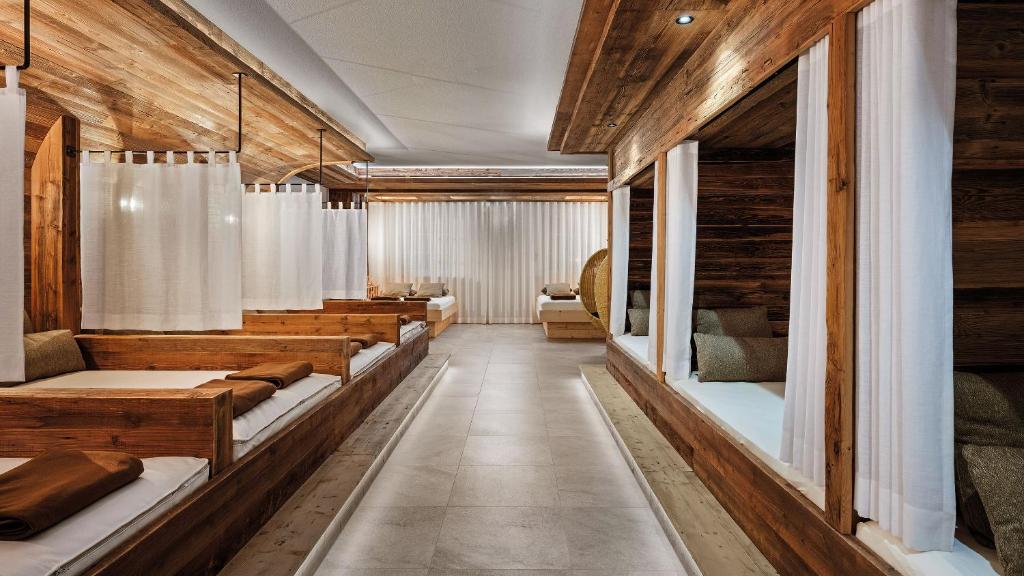 Posezení v ubytování ADLER HÄUSERN Gourmet & Spa Hotel