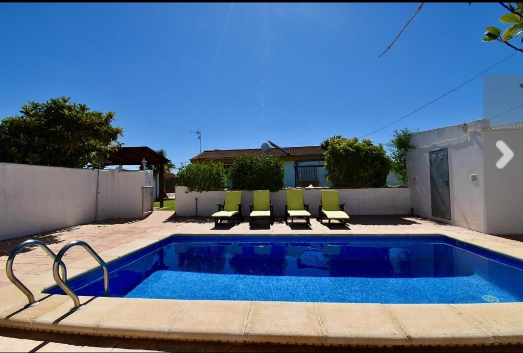 Casas y chalets Chalet La Alberca en Chiclana de la Frontera, Andalucía