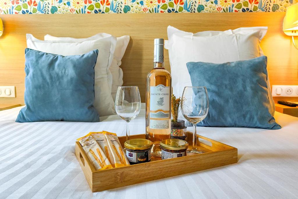 Hôtel Du Centre, un hôtel AMMI - Resim 19