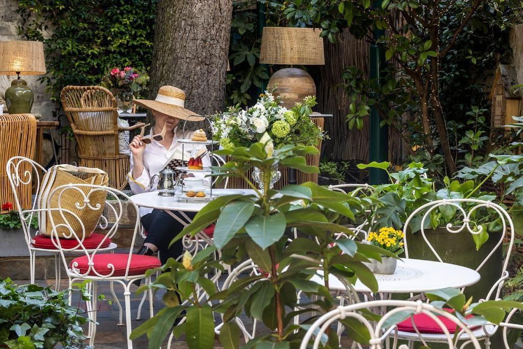 Hôtel Des Marronniers - Resim 34