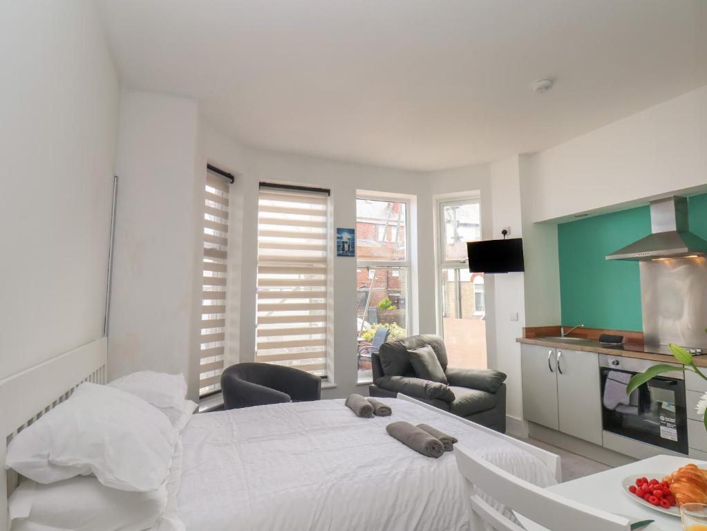 Frankies Seaview 1, Bridlington Updated 2023 Prices