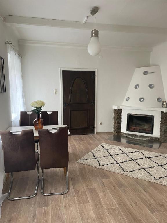 Appartement Attergau - Housity